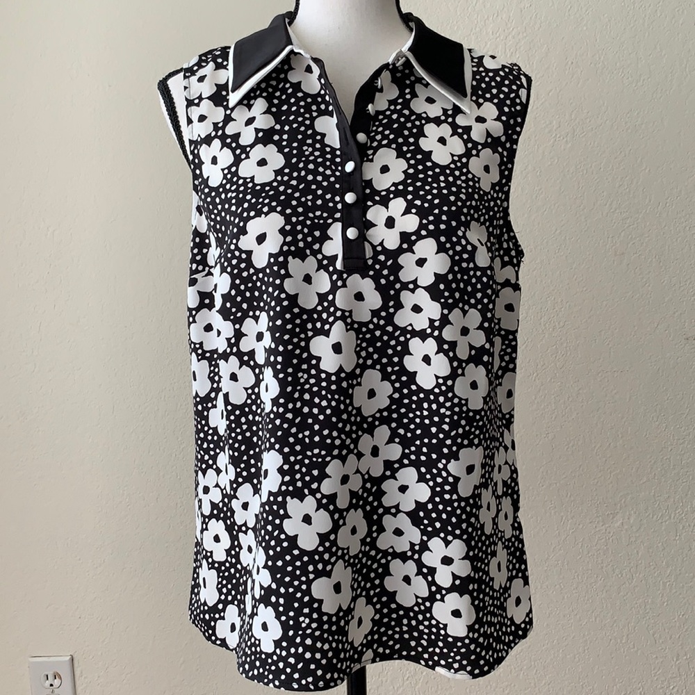 Black & White Floral Print Collared Blouse